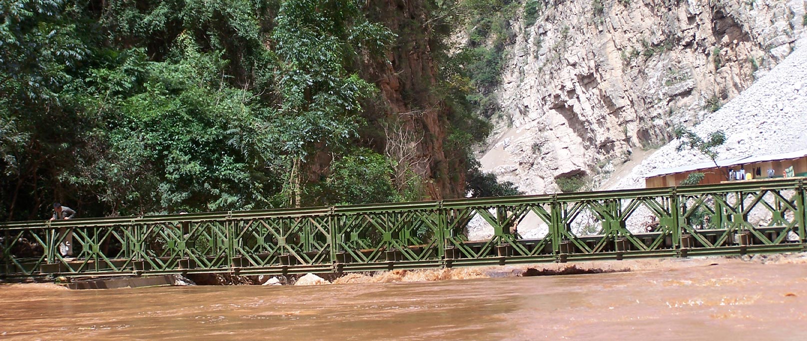 Čelični most rijeke Pudu u okrugu Luquan, Yunnan