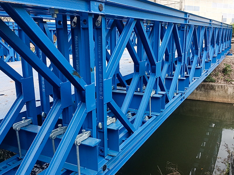 CB 100 Bailey Bridge troredni jednoslojni ojačani obojeni Bailey Bridge